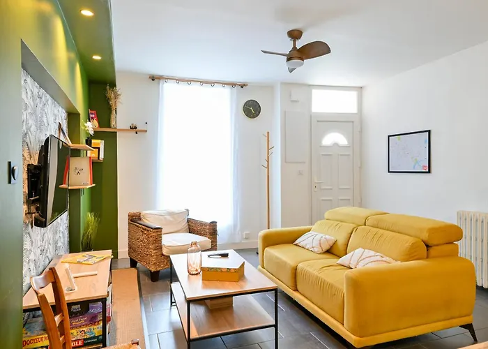 La Casse Doree - Terrasse & Gare A Proximite * 绍莱