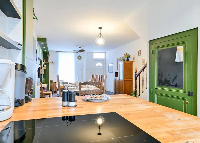 度假居 La Casse Doree - Terrasse & Gare A Proximite 绍莱